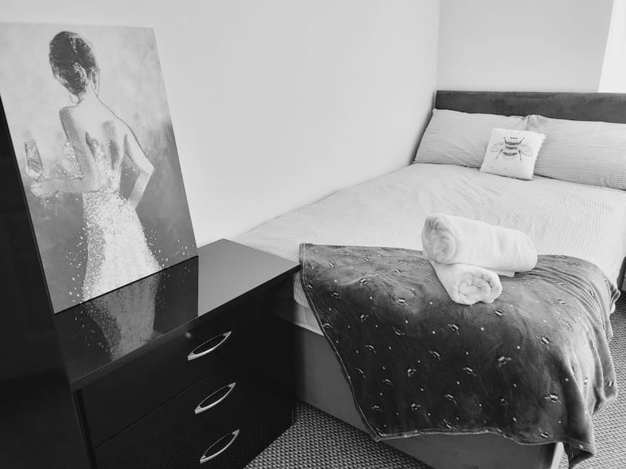 레밍톤 High Street, 2 Bed, Newly Refurb 아파트 외부 사진